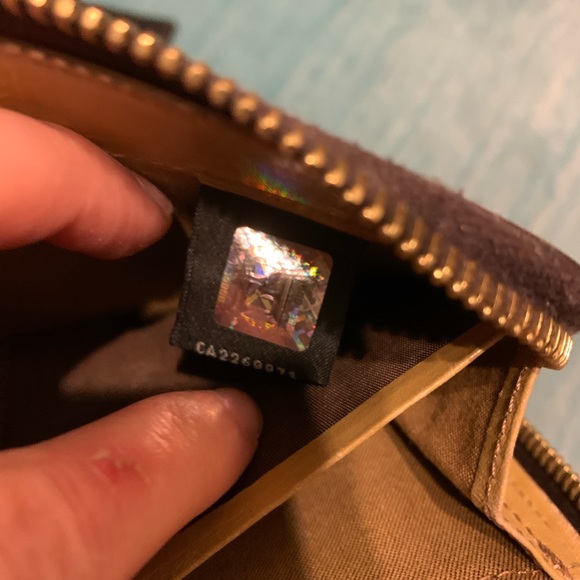 Authentic Fendi Monogram FF polka dot wallet - Picture 3 of 13